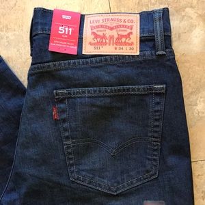 levis slim cut